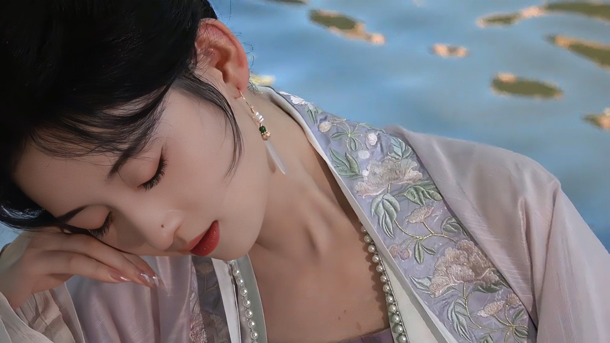 易姝专业形象照 - 短剧演员模特时尚摄影封面